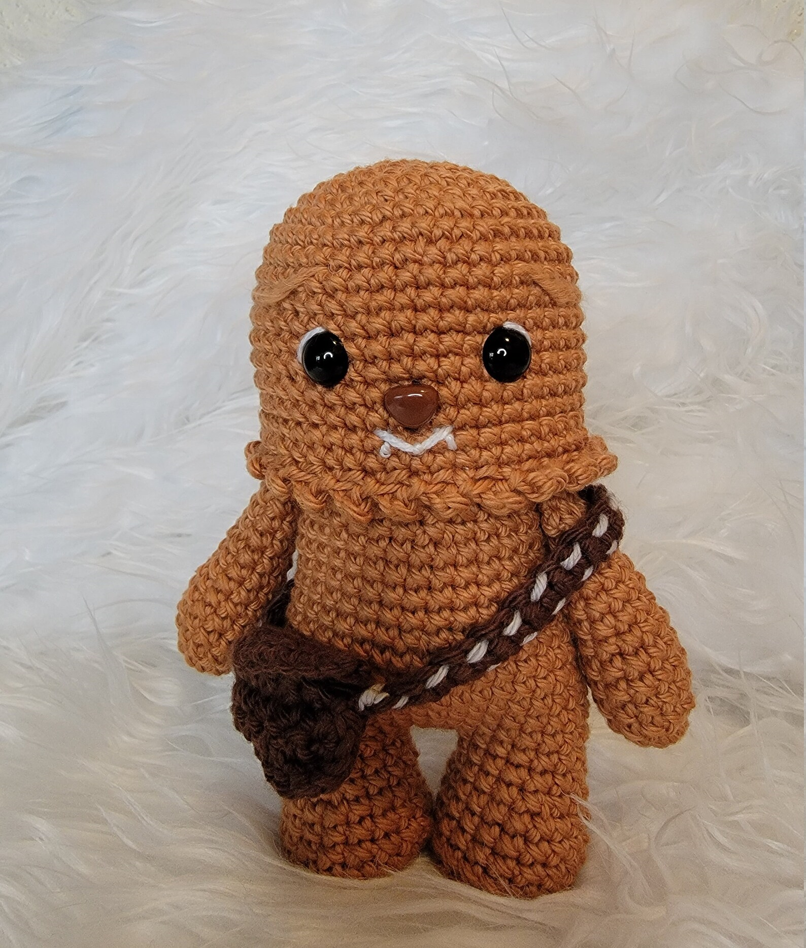 Non-modular toy design: single-piece construction with tightly coupled parts